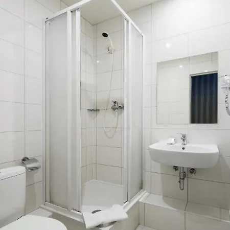 Naujamiescio 305 * Vilnius